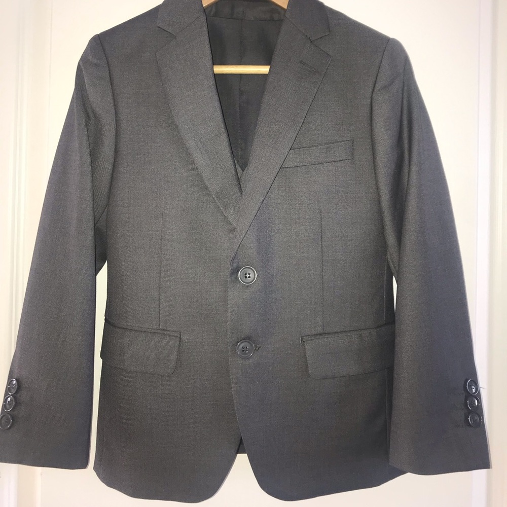 Little Gentleman 3pc Suit Size 7.
